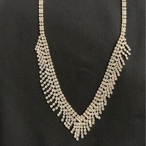 Elegant Silver Necklace with Rhinestone Crystal Accents